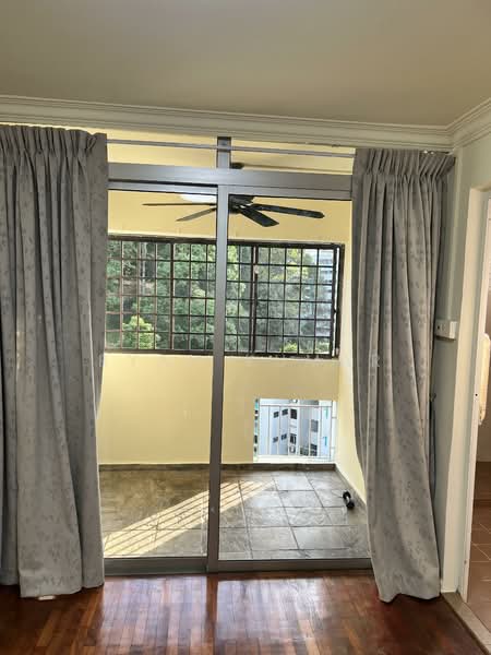 118 Marsiling Rise, 118 Marsiling Rise, 3 Bedrooms, 1,442 sqft, HDB Flat For Rent, by Ryan Kumar, 500081989 - Balcony - PropertyGuru.com.sg