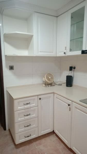 Eastvale, 37 Pasir Ris Drive 3, Room Rental, 160 sqft, Condominium For Rent, by Rahul, 500081995 - Kitchen - PropertyGuru.com.sg