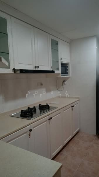 Eastvale, 37 Pasir Ris Drive 3, Room Rental, 160 sqft, Condominium For Rent, by Rahul, 500081995 - Kitchen - PropertyGuru.com.sg