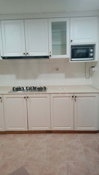 Eastvale, 37 Pasir Ris Drive 3, Room Rental, 120 sqft, Condominium For Rent, by Rahul, 500082009 - Kitchen - PropertyGuru.com.sg