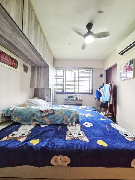 467A Bukit Batok West Avenue 9 HDB Flat For Sale at S$ 540,000 | PropertyGuru Singapore - Bedroom