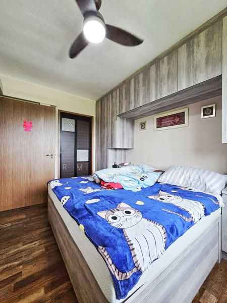 467A Bukit Batok West Avenue 9 HDB Flat For Sale at S$ 540,000 | PropertyGuru Singapore - Bedroom