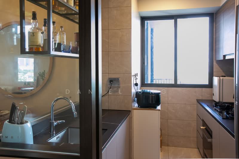 Parc Clematis Condominium For Sale at S$ 2,200,000 | PropertyGuru Singapore - Kitchen