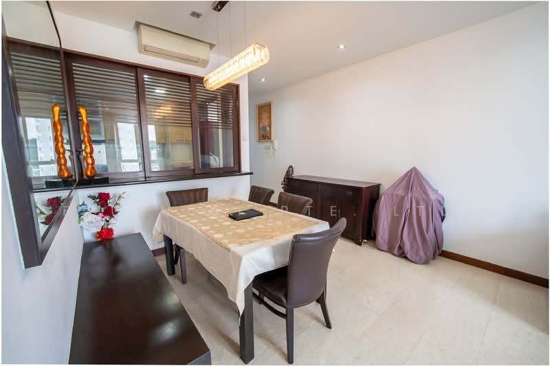 Rosewood Condominium For Sale at S$ 1,380,000 | PropertyGuru Singapore - Dining Room