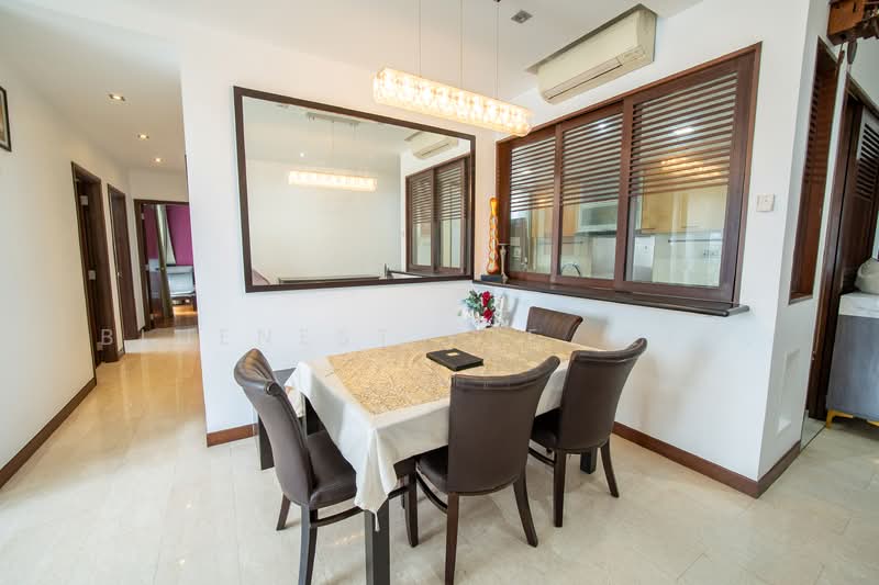 Rosewood Condominium For Sale at S$ 1,380,000 | PropertyGuru Singapore - Dining Room
