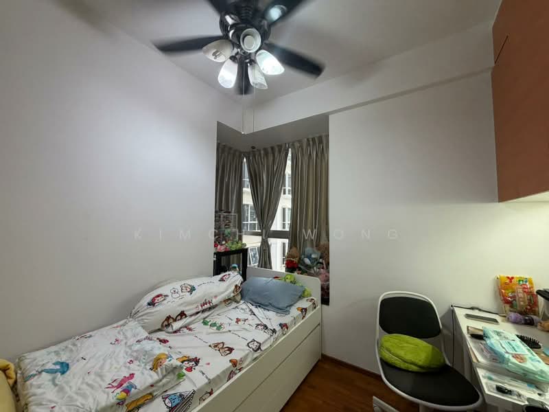 Oasis @ Elias Condominium For Sale at S$ 1,918,000 | PropertyGuru Singapore - Bedroom