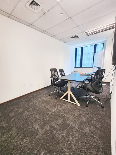 Hong Leong Building, 16 Raffles Quay, 4,670 sqft, Office For Rent, by Grace Chan, 500082052 - Interior - CommercialGuru.com.sg