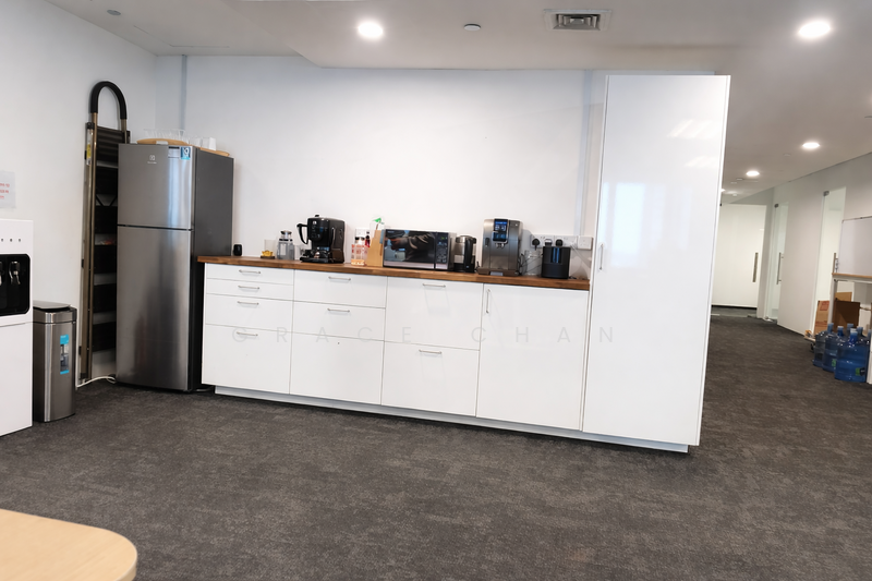 Hong Leong Building, 16 Raffles Quay, 4,670 sqft, Office For Rent, by Grace Chan, 500082052 - Interior - CommercialGuru.com.sg