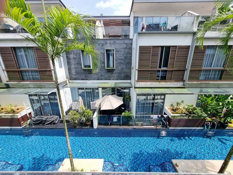 Greenwood Mews, 271 Greenwood Avenue, 5 Bedrooms, 3,100 sqft, Cluster House For Rent, by Daniel Wee, 500082066 - Master Bedroom view - PropertyGuru.com.sg