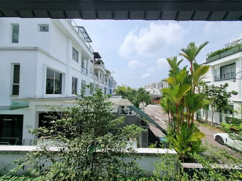 Greenwood Mews, 271 Greenwood Avenue, 5 Bedrooms, 3,100 sqft, Cluster House For Rent, by Daniel Wee, 500082066 - Bedroom 2 view - PropertyGuru.com.sg