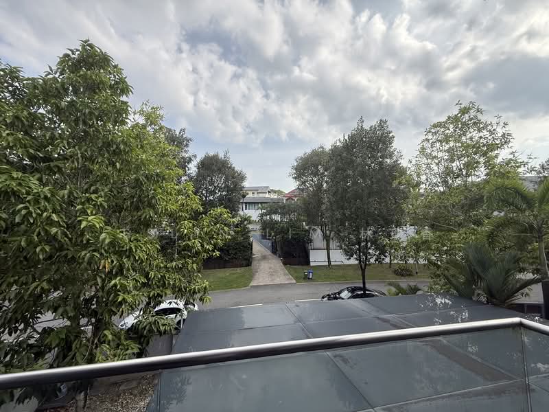 Beautiful 3 Storeys Bungalow Enjoy the lush trails of the Bukit Timah Nature Reserve, , 6 Bedrooms, 9,210 sqft, Bungalow House For Rent, by Jeslyn Lim 林瑞香, 500082076 - Exterior - PropertyGuru.com.sg