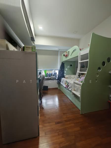 Waterfront Waves Condominium For Sale at S$ 1,630,000 | PropertyGuru Singapore - Bedroom