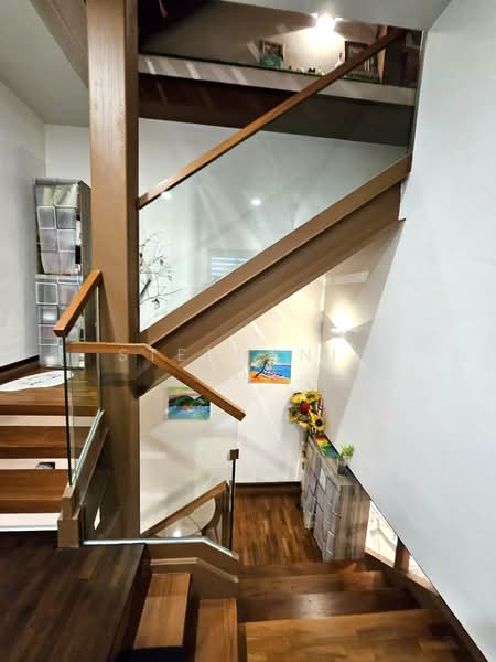 3.5 Storey Semi D within 1km to Tao Nan Semi-Detached House For Sale at S$ 6,200,000 | PropertyGuru Singapore - Interior