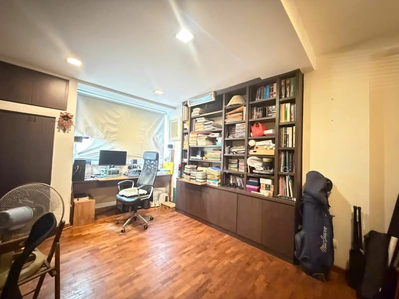 Loyang Valley Condominium For Sale at S$ 1,938,000 | PropertyGuru Singapore - Study