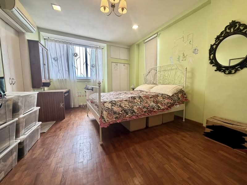 Loyang Valley Condominium For Sale at S$ 1,938,000 | PropertyGuru Singapore - Bedroom