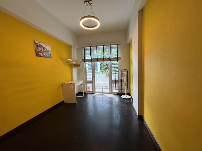 Sunrise Gardens Condominium For Sale at S$ 1,280,000 | PropertyGuru Singapore