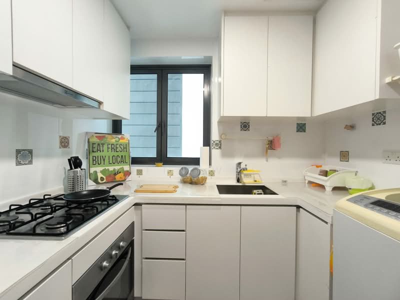 The Topiary, 13 Fernvale Lane, 2 Bedrooms, 753 sqft, Executive Condominium For Sale, by Sidney Lin Wei Sheng, 500082107 - Kitchen - PropertyGuru.com.sg