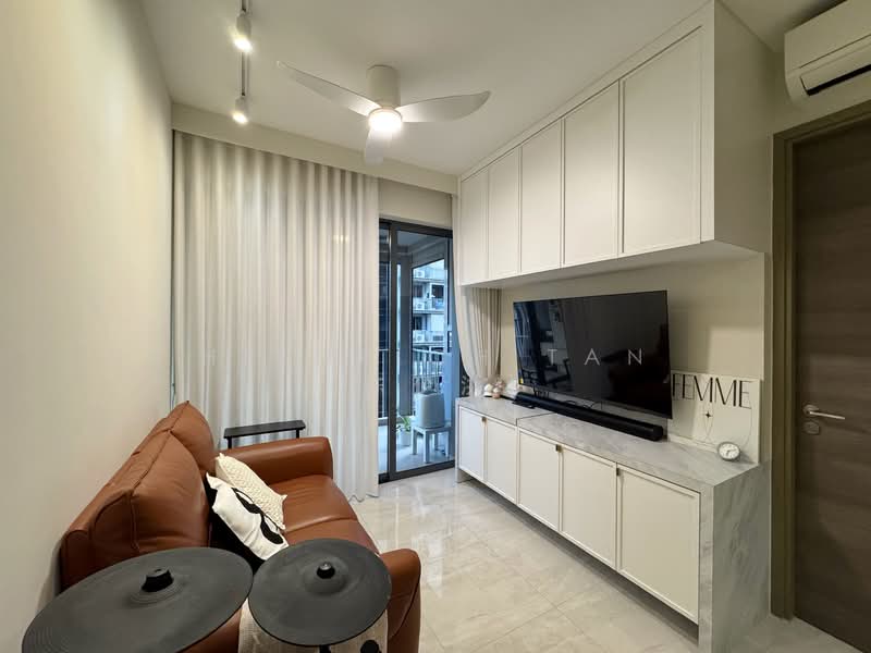 The Florence Residences Condominium For Sale at S$ 850,000 | PropertyGuru Singapore - Living Room
