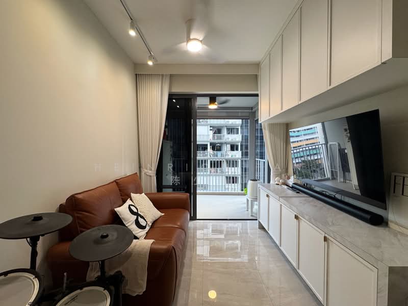 The Florence Residences Condominium For Sale at S$ 850,000 | PropertyGuru Singapore - Living Room