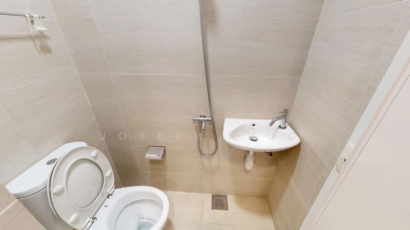 Goodwood Grand Apartment For Sale at S$ 3,750,000 | PropertyGuru Singapore - WC