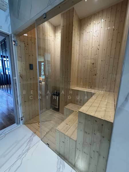 3.5 Storey, 8 Bedrooms, 7 toilets with Lift and Solar panels Semi-Detached Semi-Detached House For Sale at S$ 8,900,000 | PropertyGuru Singapore - Interior