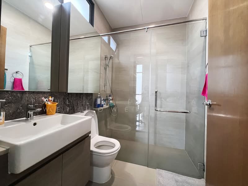 70@Truro Apartment For Sale at S$ 1,980,000 | PropertyGuru Singapore - Bathroom
