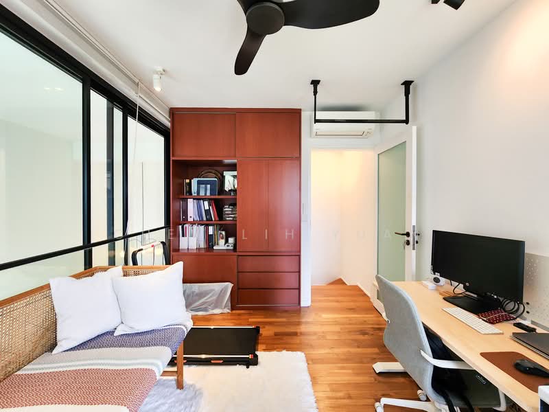 93 Dawson Road HDB Flat For Sale at S$ 1,700,000 | PropertyGuru Singapore - Study