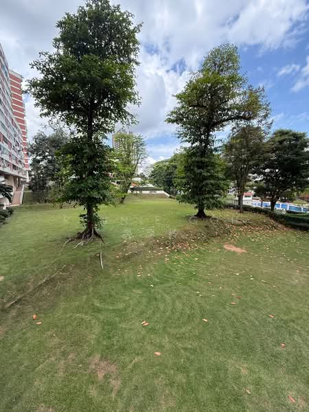 Pandan Valley Condominium For Sale at S$ 2,500,000 | PropertyGuru Singapore - Exterior