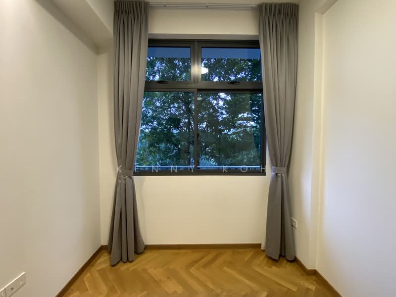 38 Jervois Condominium For Sale at S$ 1,600,000 | PropertyGuru Singapore - Bedroom 