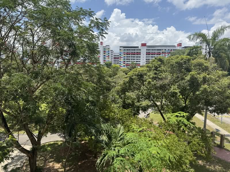 755 Yishun Street 72 HDB Flat For Sale at S$ 530,000 | PropertyGuru Singapore - Exterior