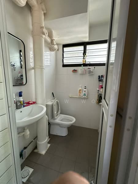 157 Ang Mo Kio Ave 4, 157 Ang Mo Kio Ave 4, 1,625 sqft, Other Retail For Sale, by Andrew Wong, 500082231 - Bathroom - CommercialGuru.com.sg