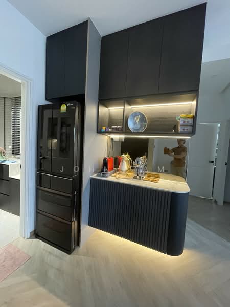 Bayshore Park Condominium For Sale at S$ 1,400,000 | PropertyGuru Singapore - Kitchen