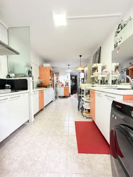 9 Gloucester Road, 9 Gloucester Road, 3 Bedrooms, 980 sqft, HDB Flat For Sale, by Jarvis (Vis) Goh 吴生容, 500082241 - Kitchen - PropertyGuru.com.sg