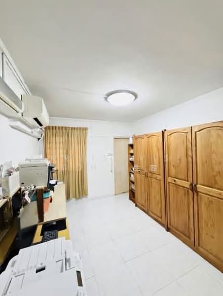 9 Gloucester Road, 9 Gloucester Road, 3 Bedrooms, 980 sqft, HDB Flat For Sale, by Jarvis (Vis) Goh 吴生容, 500082241 - Interior - PropertyGuru.com.sg