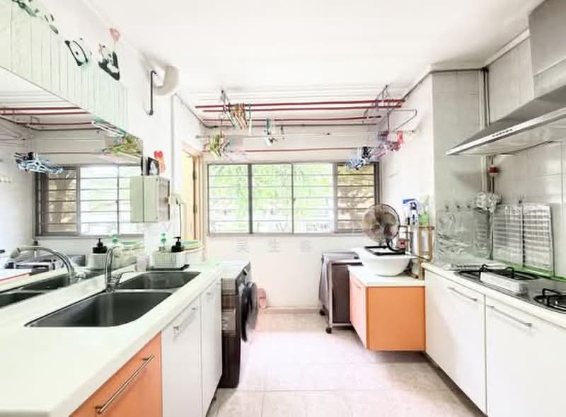 9 Gloucester Road, 9 Gloucester Road, 3 Bedrooms, 980 sqft, HDB Flat For Sale, by Jarvis (Vis) Goh 吴生容, 500082241 - Kitchen - PropertyGuru.com.sg