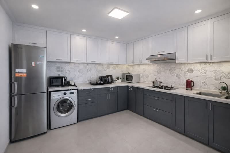 637 Pasir Ris Drive 1, 637 Pasir Ris Drive 1, 3 Bedrooms, 1,119 sqft, HDB Flat For Sale, by Travis Seah, 500082248 - Kitchen - PropertyGuru.com.sg