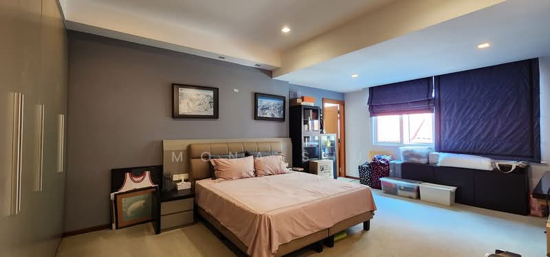 Dunearn/Trevose/Raffles Town Club Detached House For Sale at S$ 19,888,000 | PropertyGuru Singapore - Bedroom