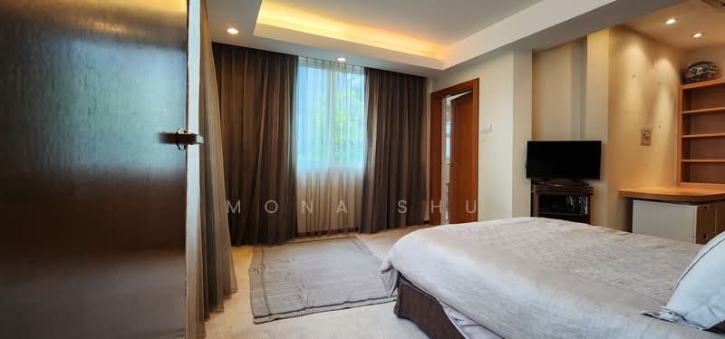 Dunearn/Trevose/Raffles Town Club Detached House For Sale at S$ 19,888,000 | PropertyGuru Singapore - Bedroom