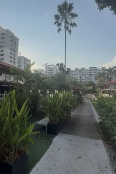 41 Jalan Bahagia, 41 Jalan Bahagia, 3 Bedrooms, 1,600 sqft, Terraced House For Rent, by Stanley Ho, 500082271 - Exterior - PropertyGuru.com.sg