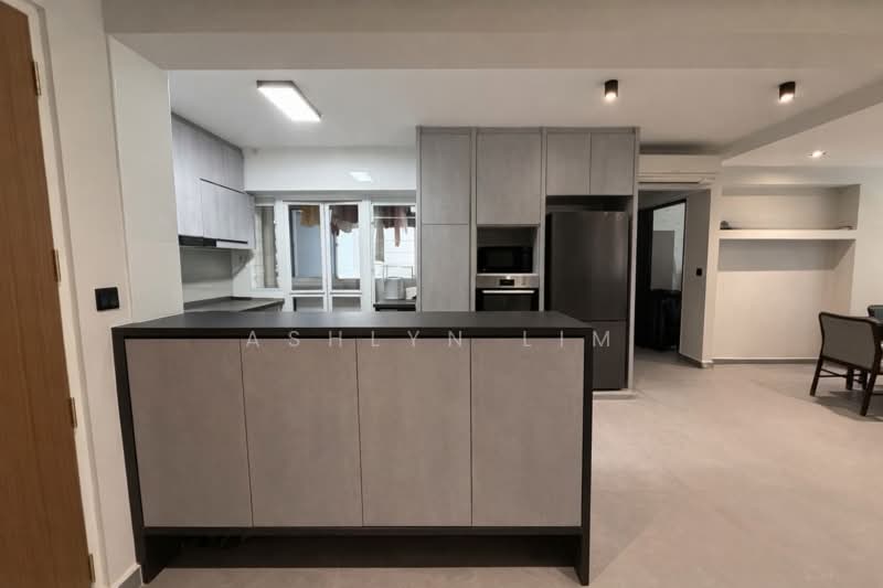 620A Tampines Street 61 HDB Flat For Sale at S$ 760,000 | PropertyGuru Singapore - Kitchen