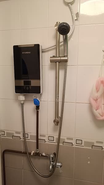 106 Aljunied Crescent, 106 Aljunied Crescent, Room Rental, 150 sqft, HDB Flat For Rent, by Candy Tan, 500082307 - Bathroom - PropertyGuru.com.sg