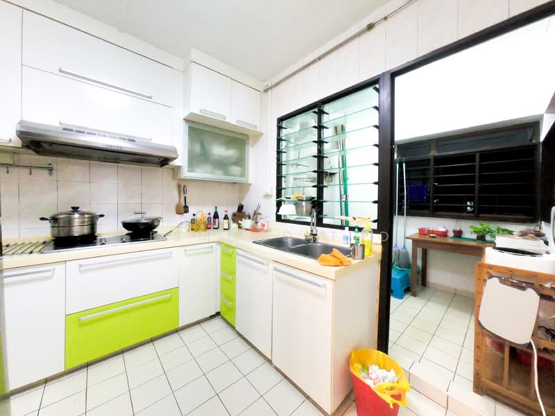 227B Compassvale Drive HDB Flat For Sale at S$ 699,000 | PropertyGuru Singapore - Kitchen