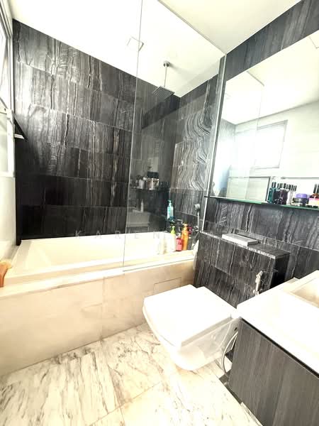 Vista Residences, 26 Jalan Datoh, 3 Bedrooms, 1,216 sqft, Condominium For Rent, by Karen Tan, 500082332 - PropertyGuru.com.sg