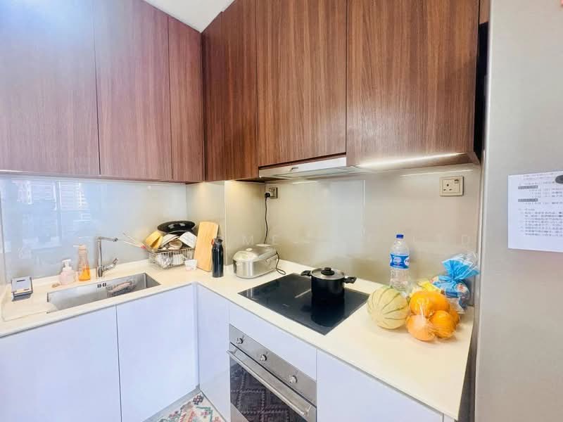 Artra Condominium For Sale at S$ 2,000,000 | PropertyGuru Singapore - Kitchen