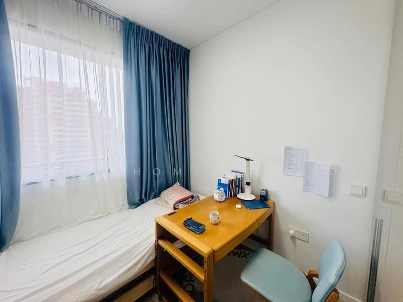 Artra Condominium For Sale at S$ 2,000,000 | PropertyGuru Singapore - Bedroom