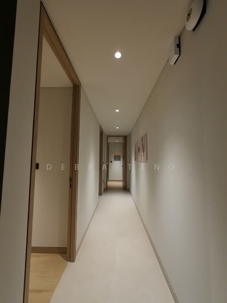 MBER, , 4 Bedrooms, 1,340 sqft, Condominium For Rent, by Debra Teng, 500082346 - Corridor - PropertyGuru.com.sg