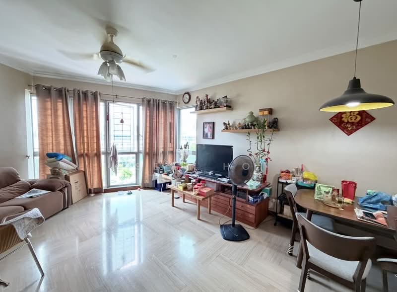 Rafflesia Condo Condominium For Sale at S$ 2,380,000 | PropertyGuru Singapore - Living Room