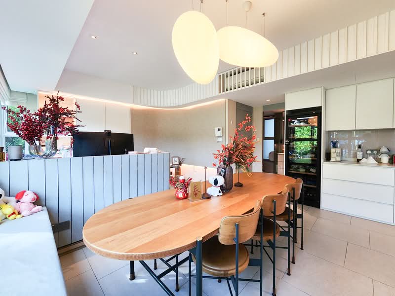 The Esta Condominium For Sale at S$ 3,499,999 | PropertyGuru Singapore - Dining Room
