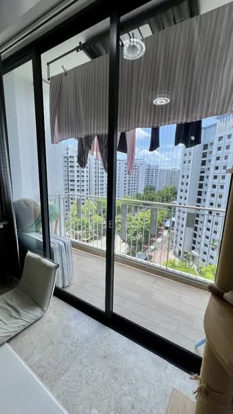 The Luxurie, 11 Compassvale Road, Studio, 452 sqft, Condominium For Rent, by Rayant Yeo, 500082364 - Balcony - PropertyGuru.com.sg