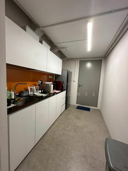 T-Space, 1 Tampines North Drive 1, 2,196 sqft, Factory / Workshop (B2) For Sale, by Mark Chee, 500082369 - Kitchen - CommercialGuru.com.sg